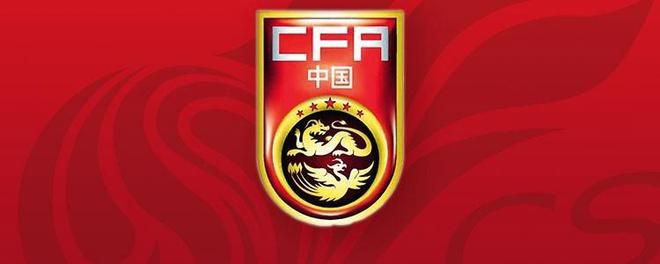 “我不知道大幅轮换、让较多常规首发球员坐在替补席是否传递了错误的信息，但是每两三天进行1场比赛并不容易，我执教那不勒斯以来，就一直面临着2-3天带队进行一场比赛的情况。
